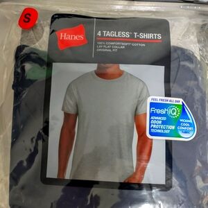 Hanes 4 Tagless Men's T-shirts  Crew-neck 100% Cotton New in Package Size Small